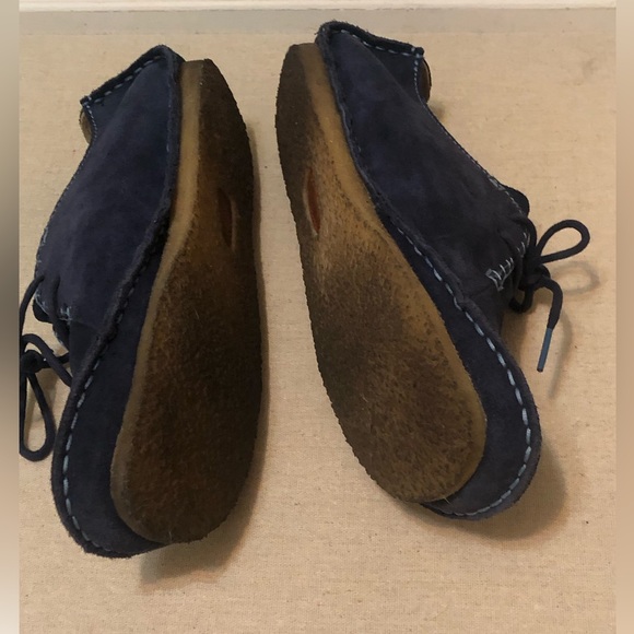 Clarks Originals Blue Suede Shoes With Natural Gum Sole . Woman’s Size 91/2 - Picture 10 of 12